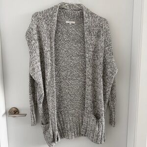 Aritzia Talula - Women’s Gray and White Cardigan